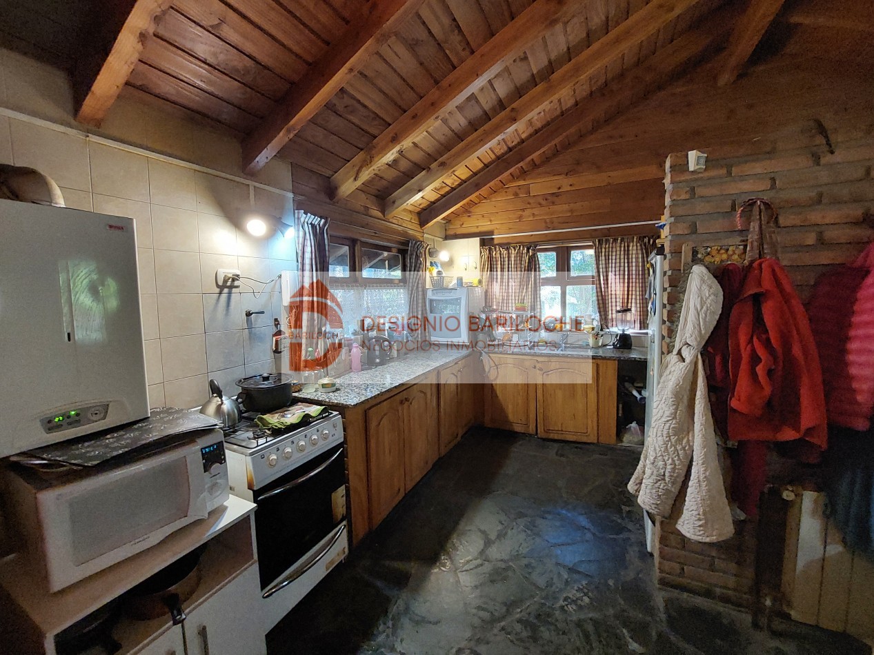 Se VENDE Casa + Duplex en Barrio Jardin Botanico