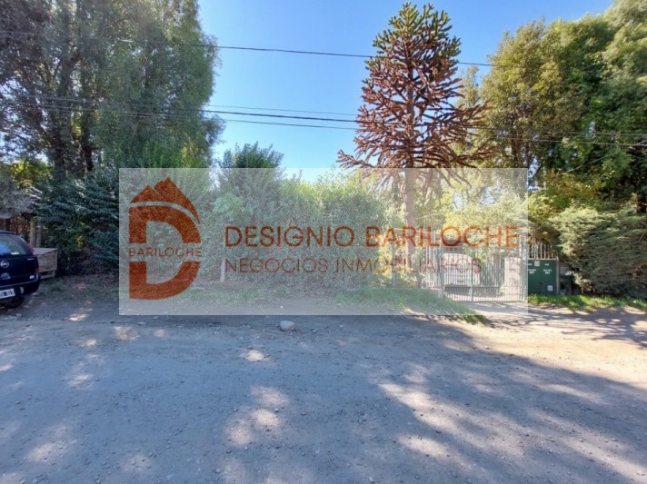 Se VENDE Casa + Duplex en Barrio Jardin Botanico
